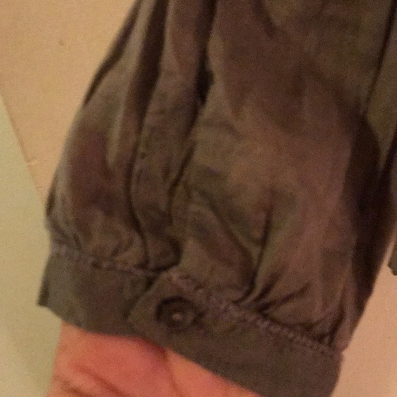 Bohemian or boho style Gap shirt - Picture 5 of 7